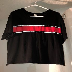 Garage cropped tee